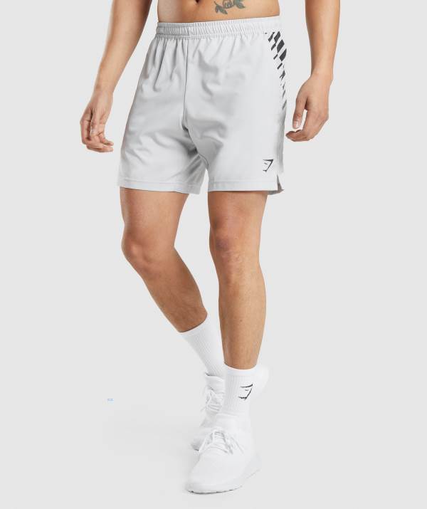 Panske Šortky Gymshark Sport Stripe 7" Svetlo Siva | BS8640125